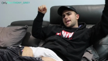 Thony_Grey  08-11-2021 video creamy